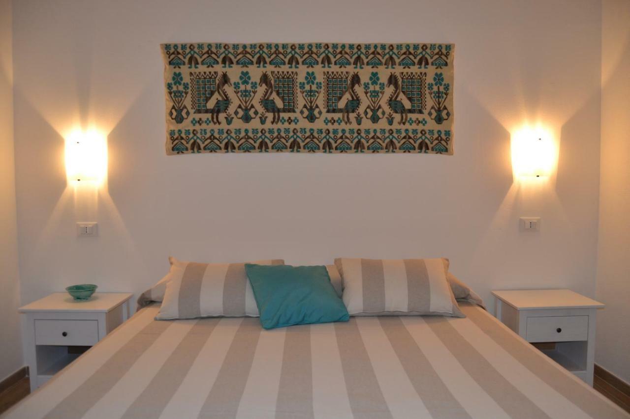 Nuscos Bed And Breakfast Νουόρο Εξωτερικό φωτογραφία