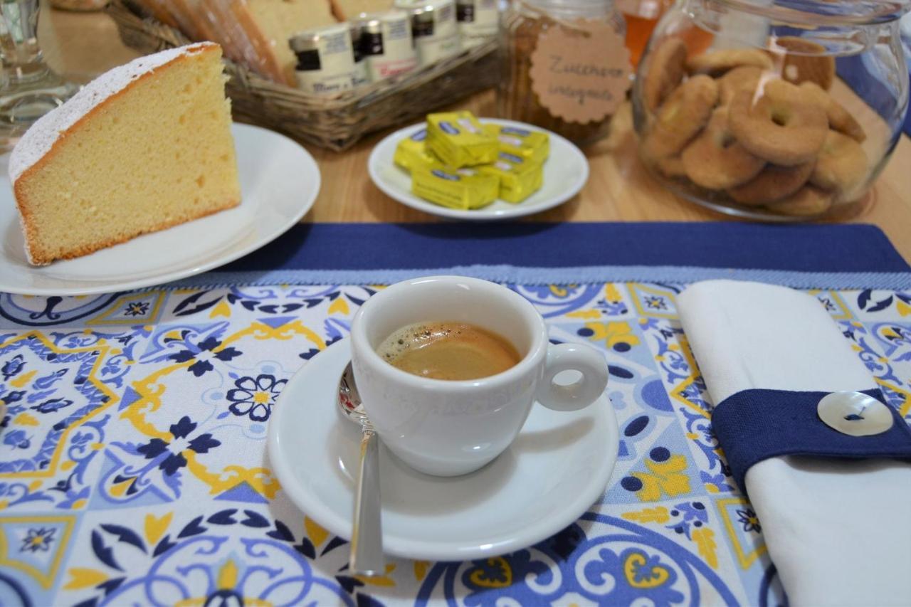 Nuscos Bed And Breakfast Νουόρο Εξωτερικό φωτογραφία